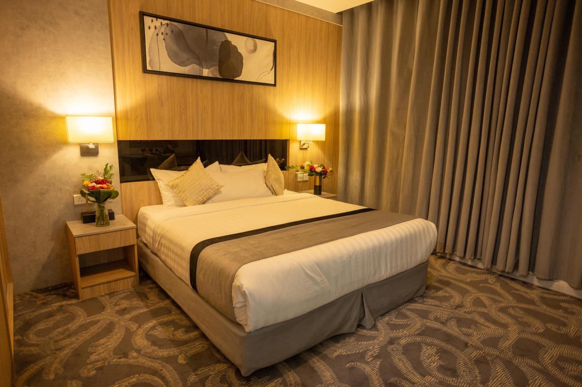 Laten Suites Andalus Mall Djedda Buitenkant foto
