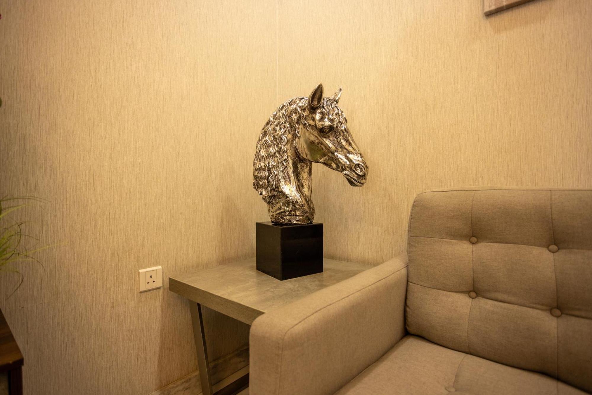 Laten Suites Andalus Mall Djedda Buitenkant foto